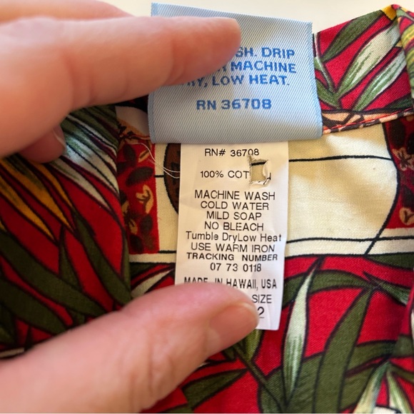 RJC Made in Hawaii Floral Shirt Sz 2 - Picture 4 of 4